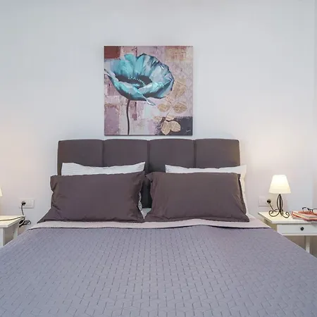 A2b By Interhome Vodice